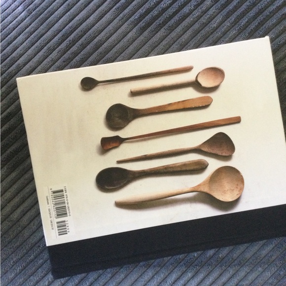 Magnolia table - Picture 2 of 2